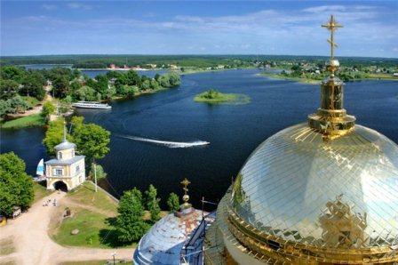 Способы заработка на местных красотах